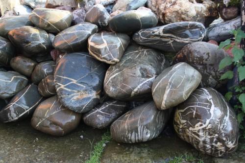 Валунчик "Паутинник" фр.100-300 мм.